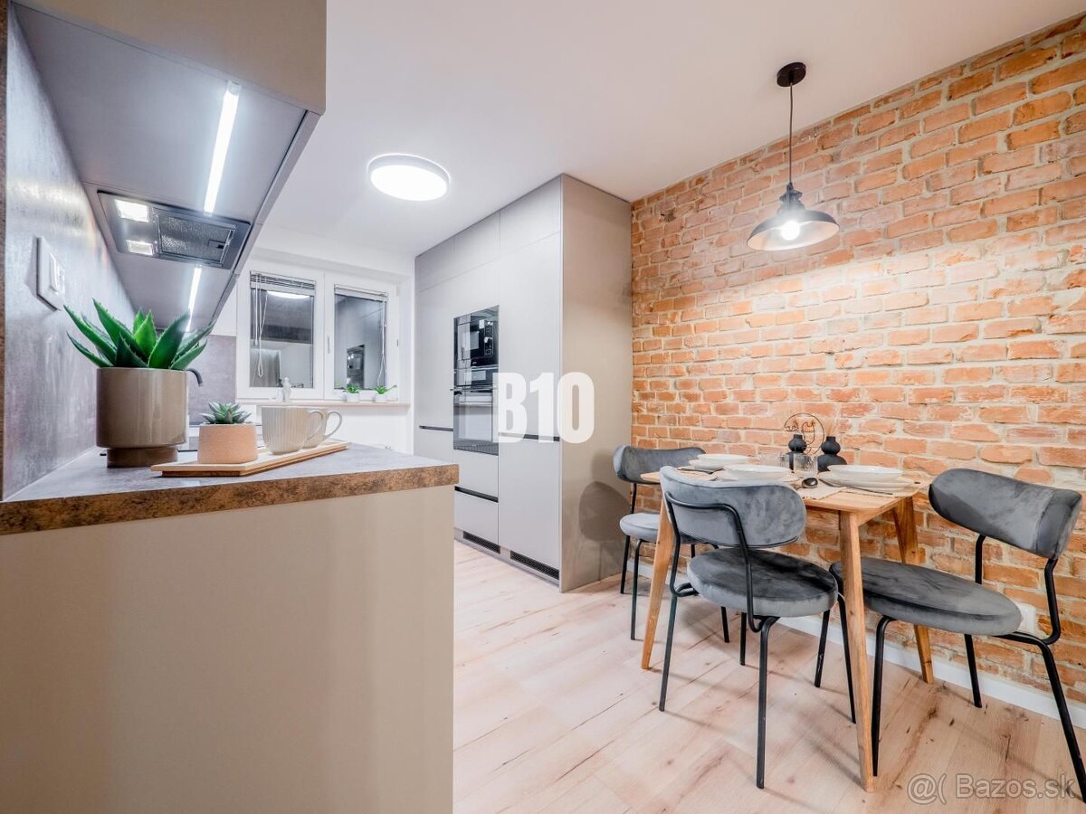 Chytí ťa za srdce? Staré Mesto- Tehla- Balkón - 6