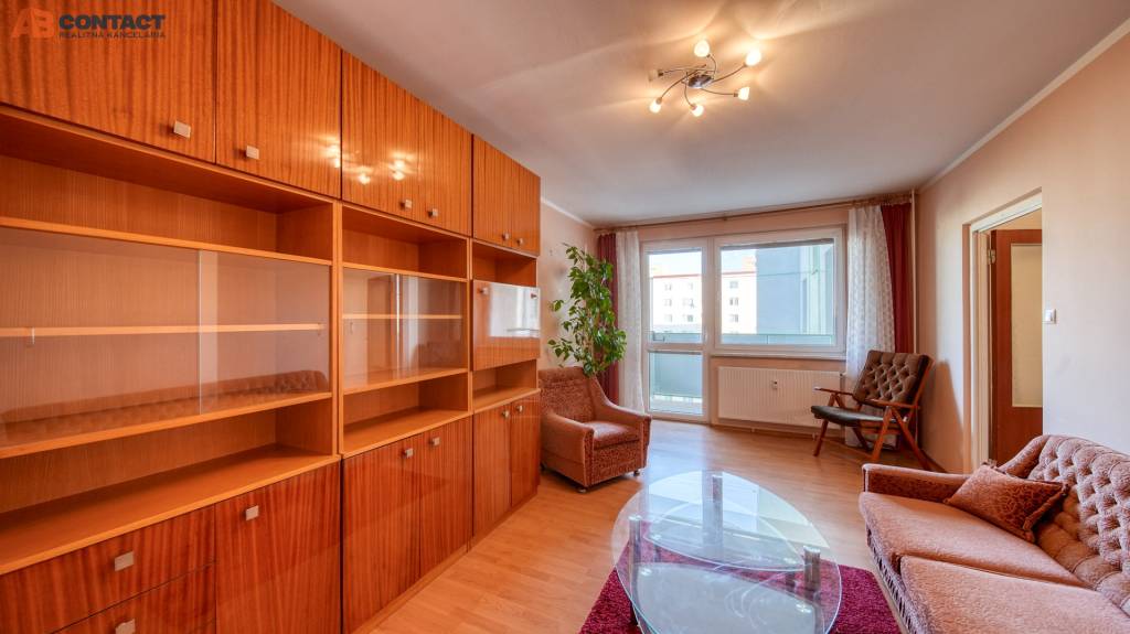 Na predaj priestranný štvorizbový byt s dvoma kúpeľňami - 6