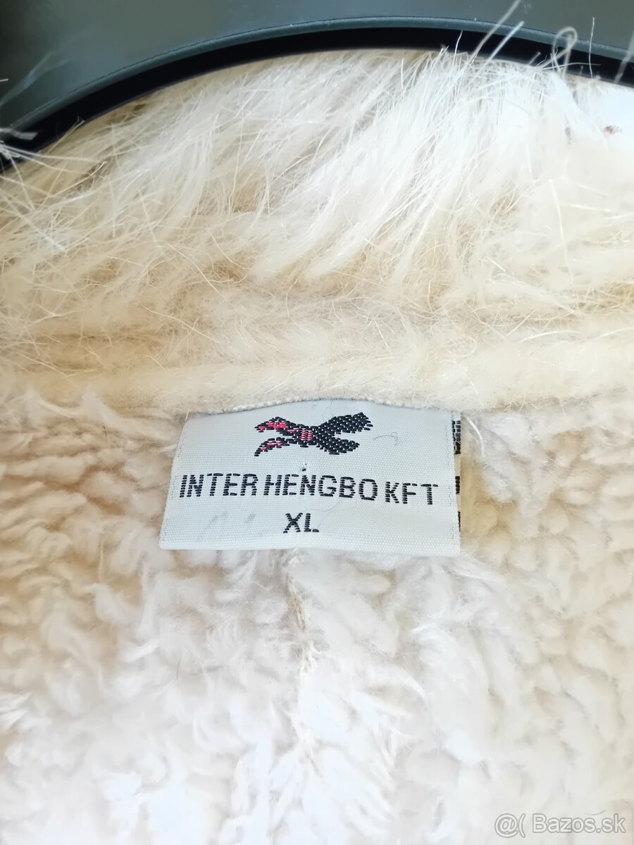 Bielo-krémový kabát s kožušinou a s kapucňou - 6
