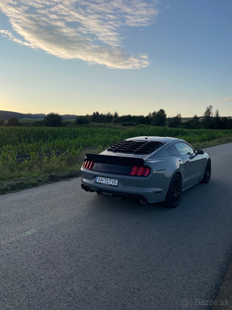 Ford mustang 5.0 v8 - 6