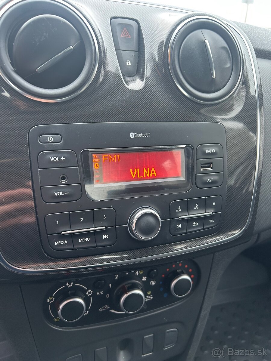 Dacia Logan 1.0 SCE - 6