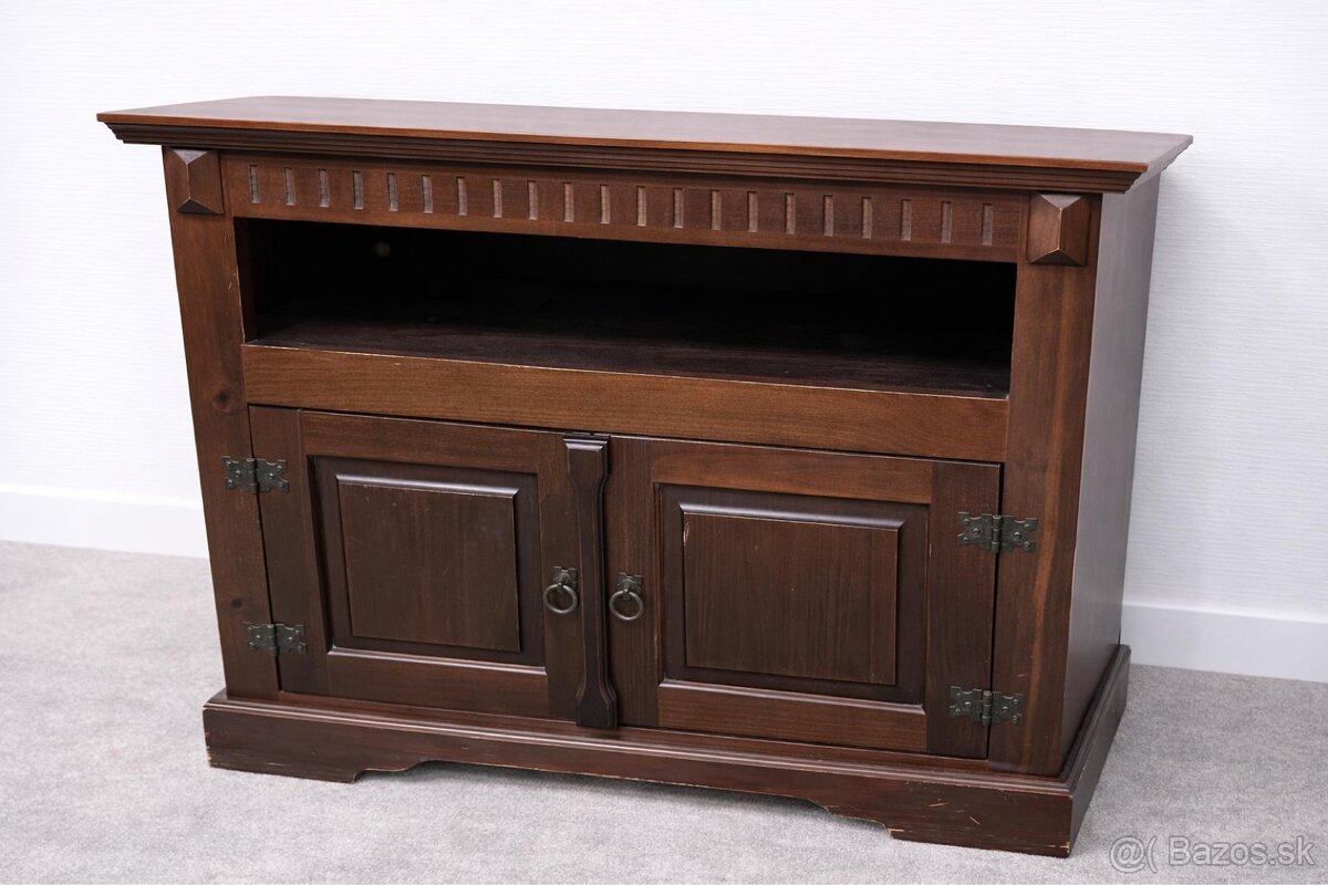 Starožitný nábytok - 6