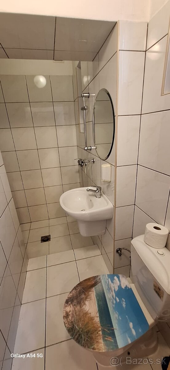 PREDAJ - 1-izbový byt BA II.- Nivy - 6