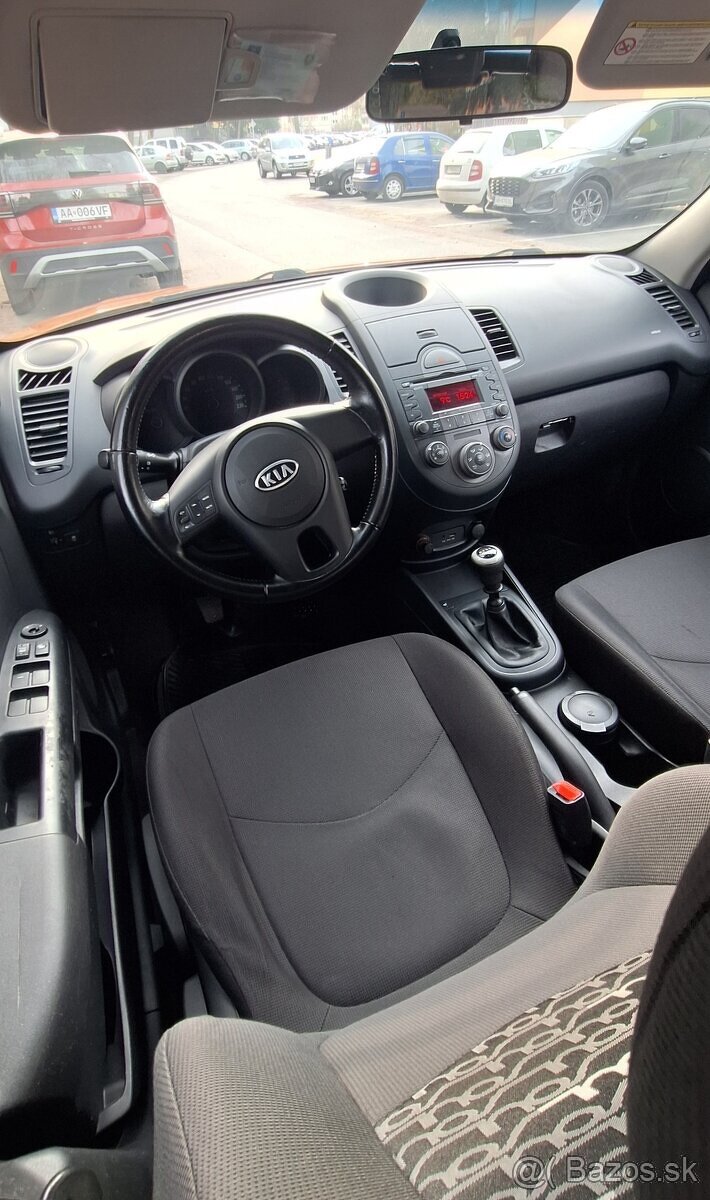 Kia Soul 1.6 CRDI - 6