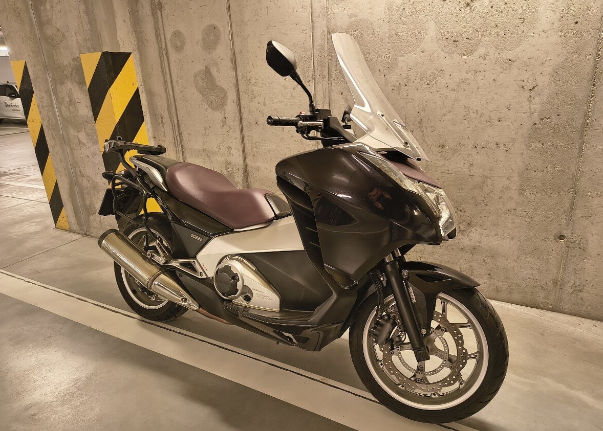 Honda Integra NC 700 - 6