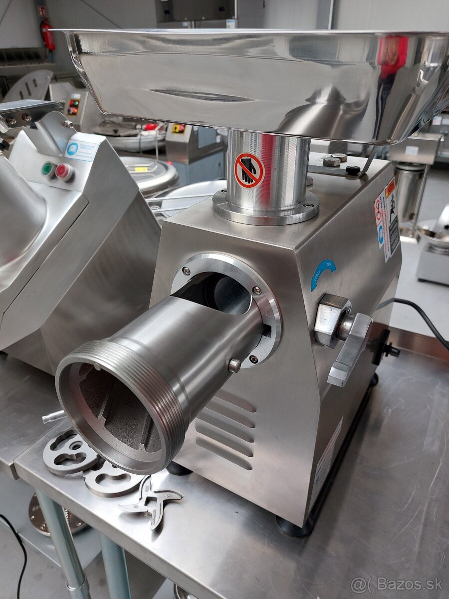 Mlynček na mäso 22 Mäsiarský vlček rezačka mäsa 22 - 6