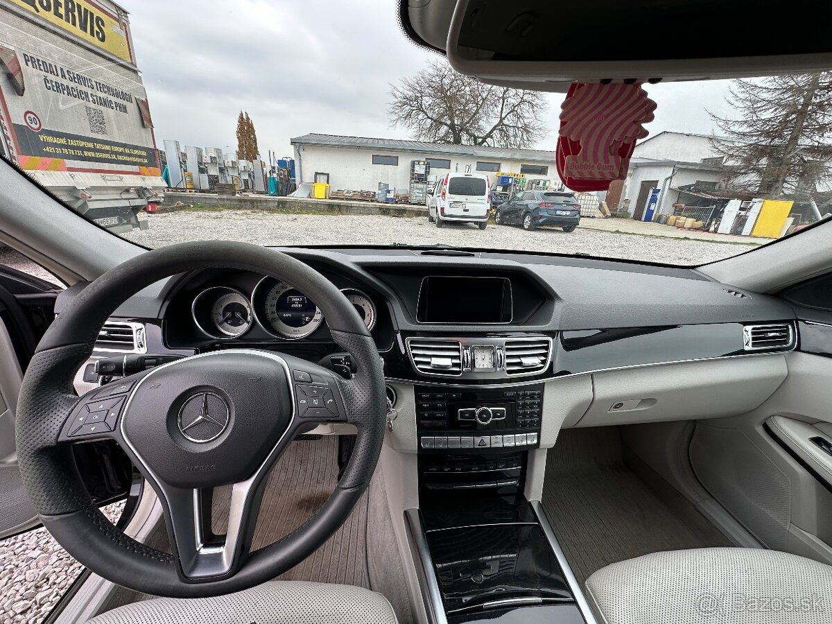 Mercedes-Benz E 350 • S212 • 4MATIC • 2013 • 185 kW - 6