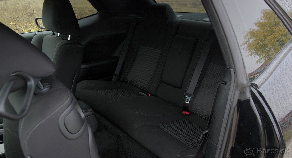 Dodge Challenger 5,7 V8 HEMI R/T - 6