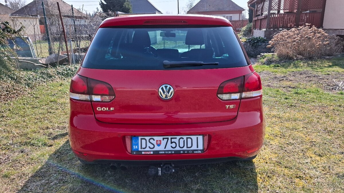 VW Golf 1.4 TSI 122k Highline 6 st. manuál - 6