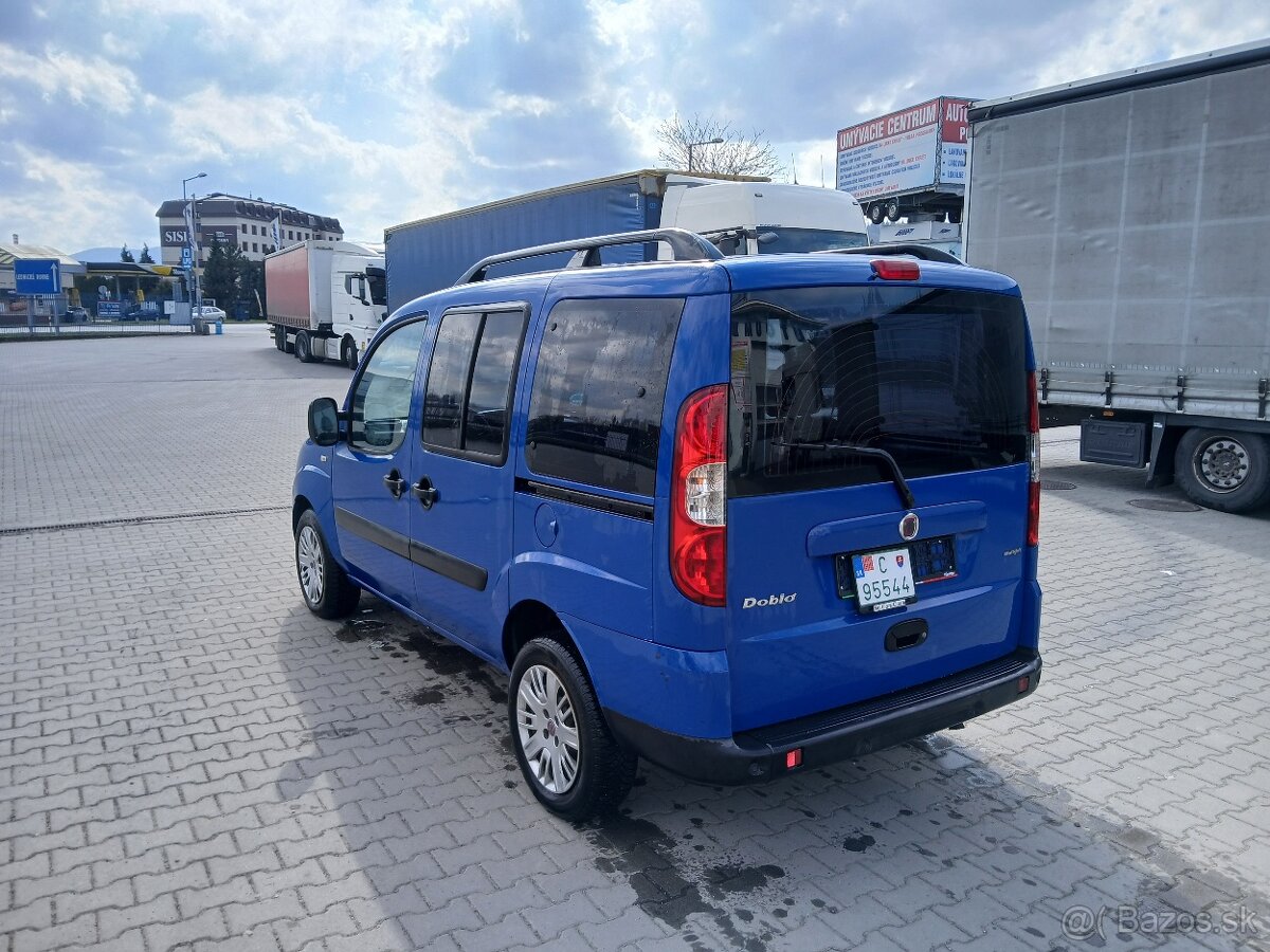 Fiat Doblo 1.9jtd 88kw Dynamic model 2009 - 6
