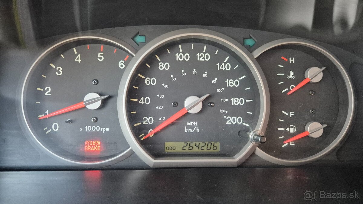 Kia Carnival 2.9 CRDi EX 106kW/144HP M5 - 6