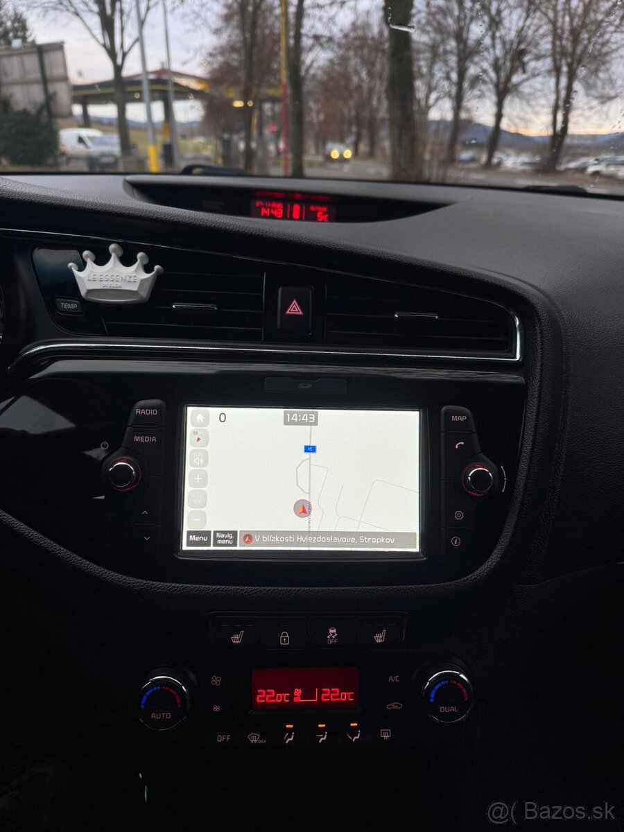 KIA CEED 1.6 GDi 99 kW - 6