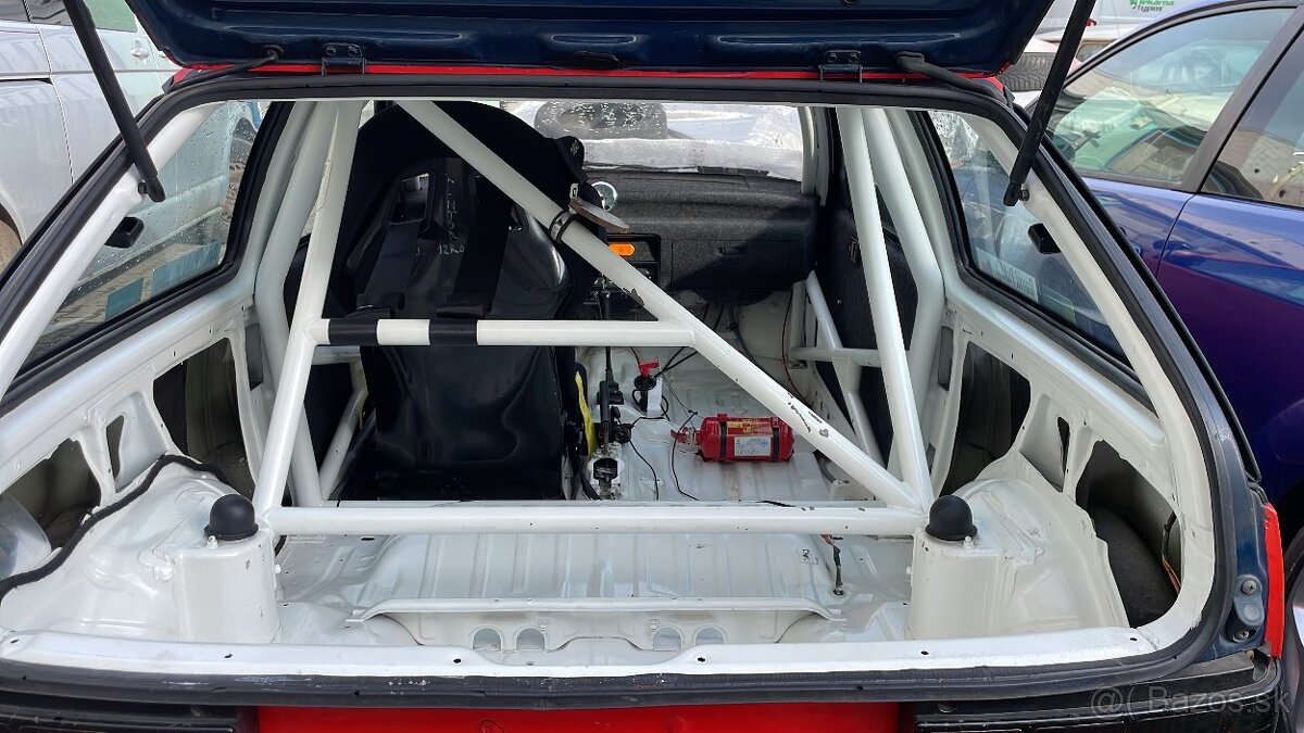 Suzuki swift gti - 6