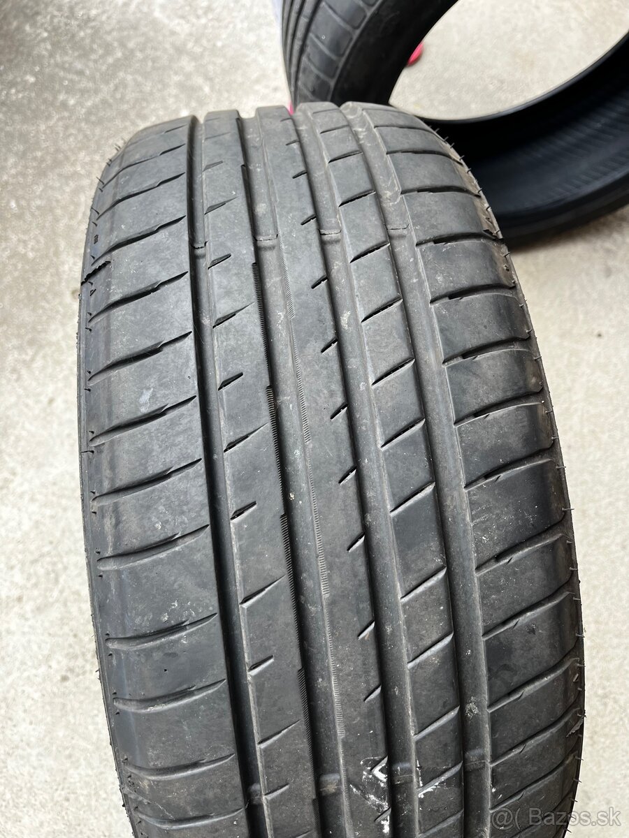 Letné gumy 225/45 r17 - 6