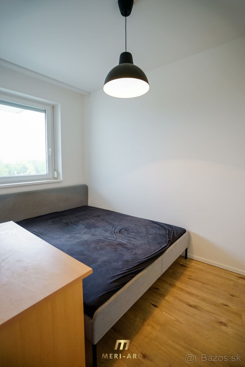 Predaj 2 izbový byt s balkónom a parkovacím miestom, RAJKA - 6