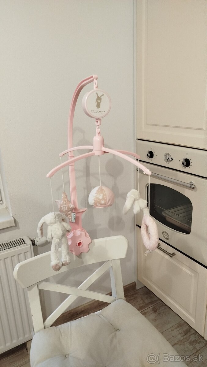 Kolotoč Little Dutch zajačikovia Pink - 6