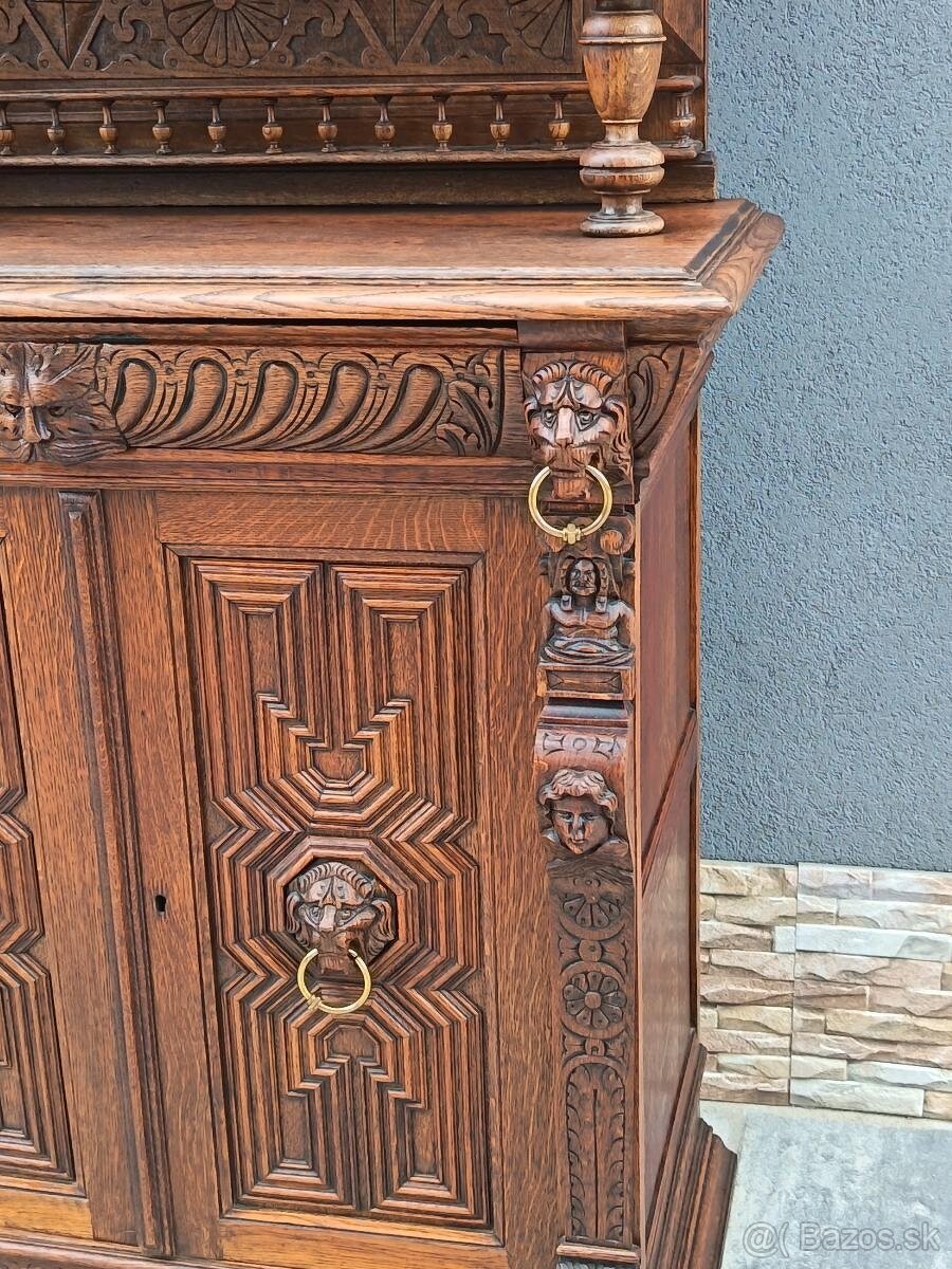 starožitný príborník - 6