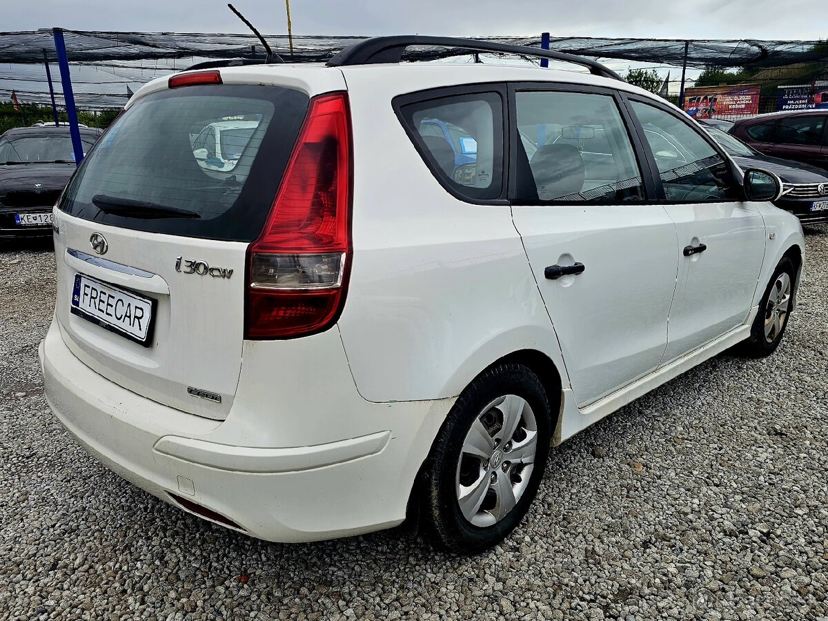 Hyundai i30 CW 1.6 CRDi VGT Classic - 6