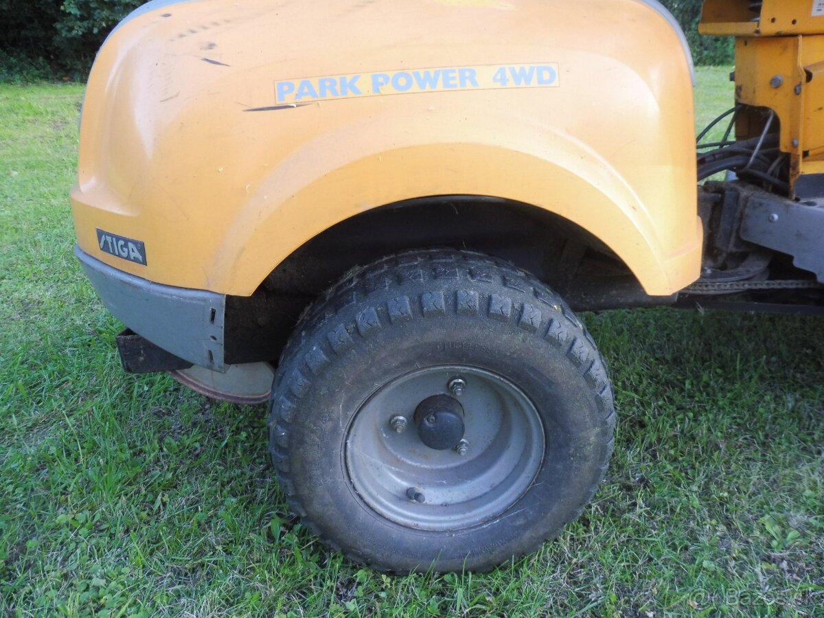 predám kosačku STIGA. rider má pohon 4x4, profesional - 6