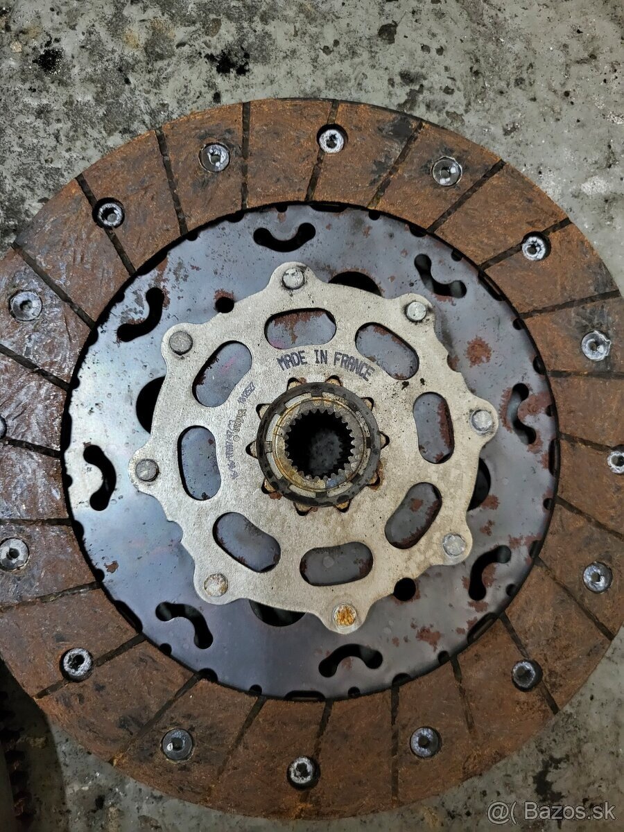 Dvojhmotny zotrvacnik spojka 1.6hdi 9h05 zanovna - 6