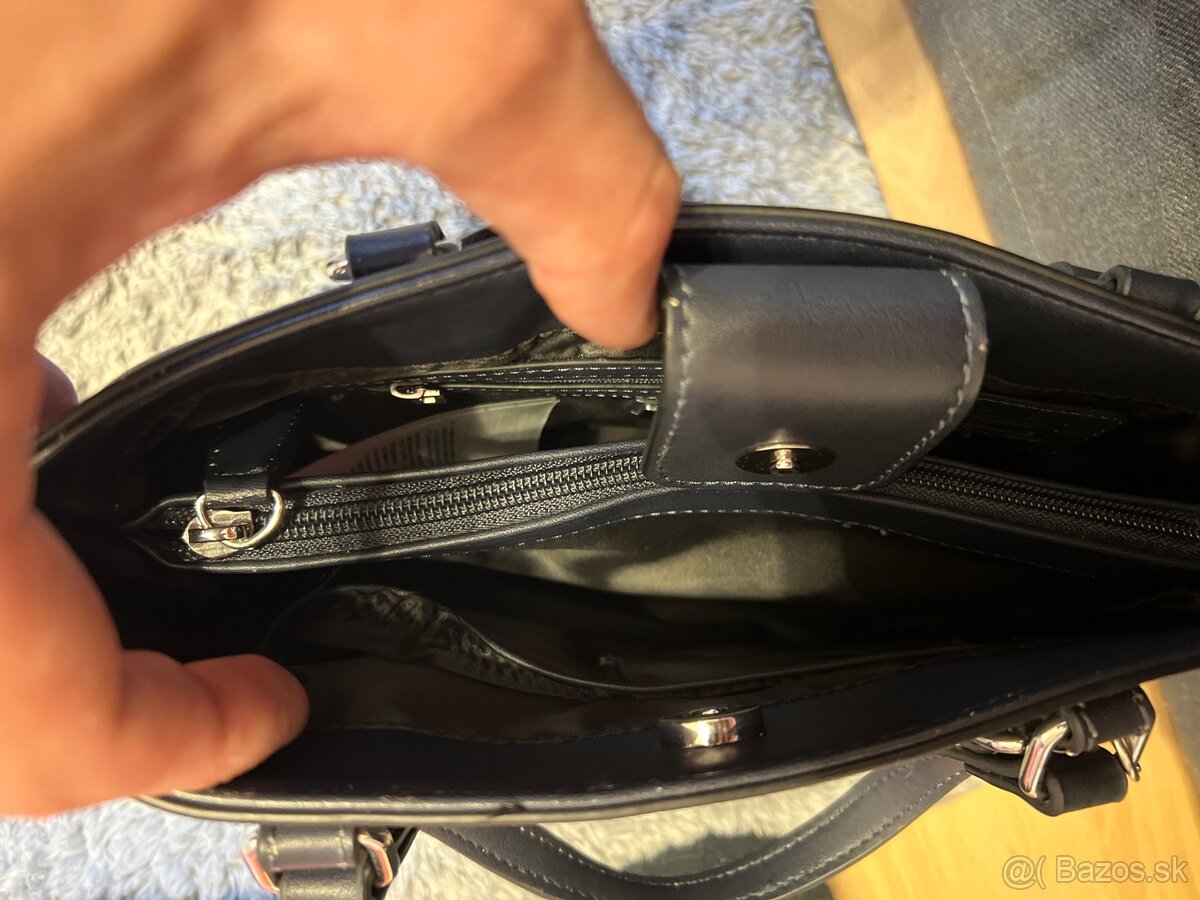 Dámska kabelka GUESS (tmavomodrá) - 6