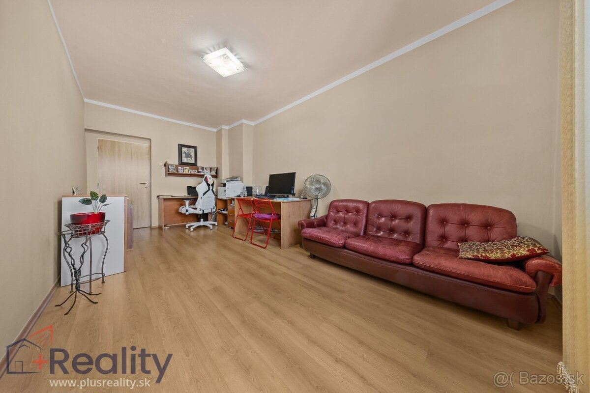 PLUS REALITY| Priestranný dom v meste DS na predaj - 6