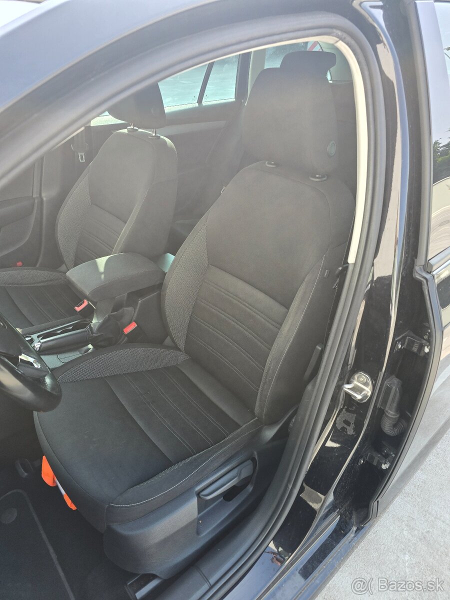 Škoda Octavia kombi- prenájom - 6