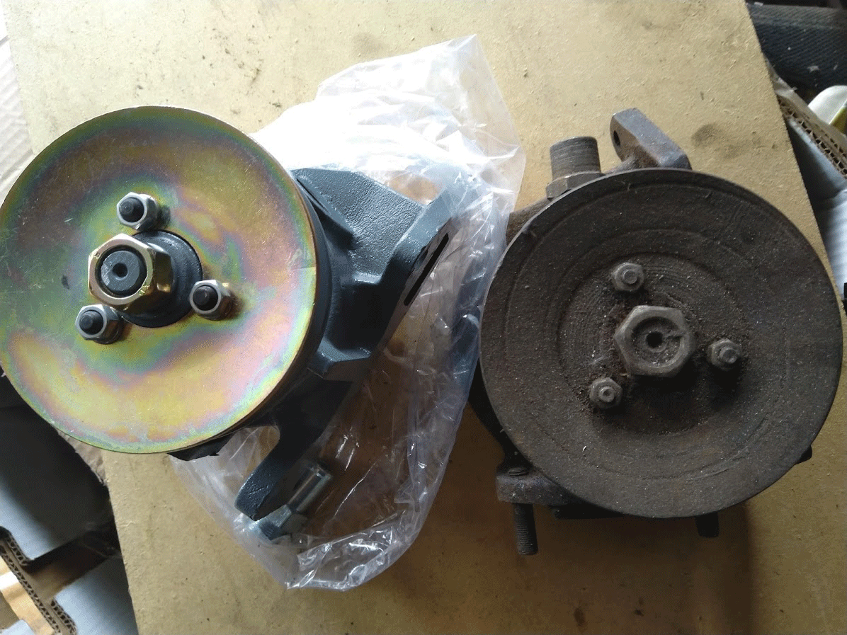 Vodná pumpa K-700,Kirovec - 6