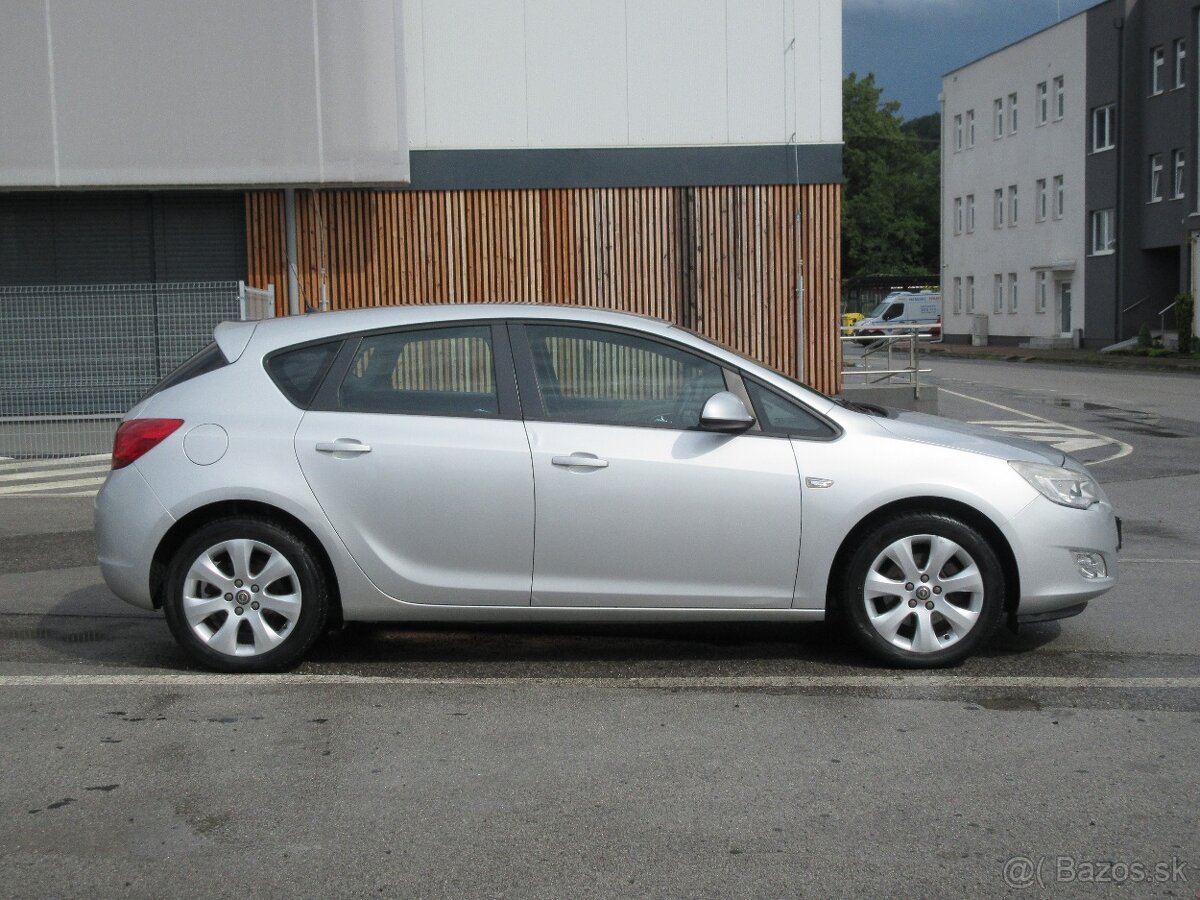 Opel Astra 1.7 CDTI ECOTEC s odp. DPH - 6
