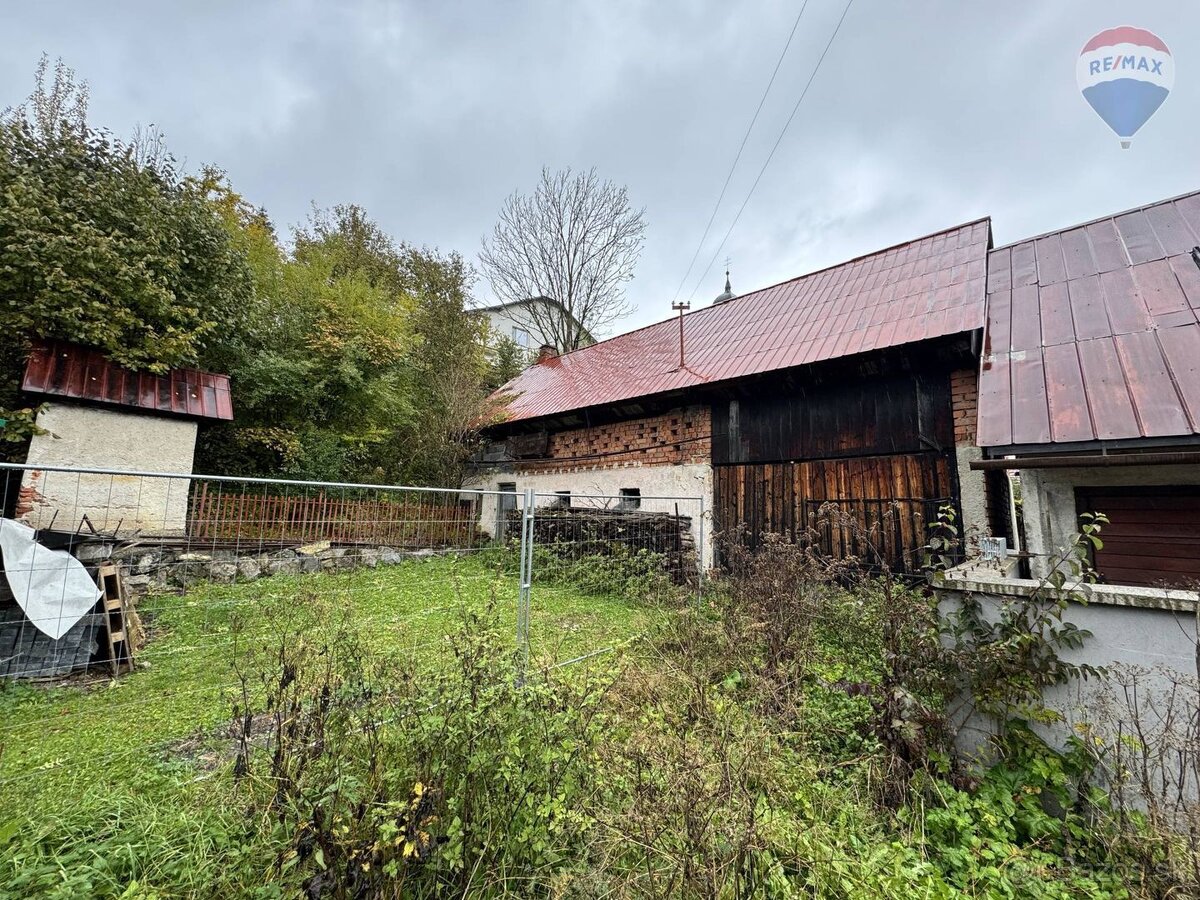 Na predaj polovica rodinného domu, samostatný vchod, Liptovs - 6