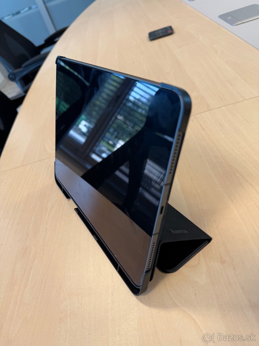 Apple iPad Air 4th generácia Cellular 64Gb Space black - 6