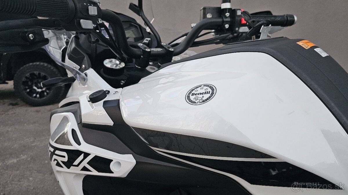 Benelli TRK 502X ABS r.v.2023 - 6