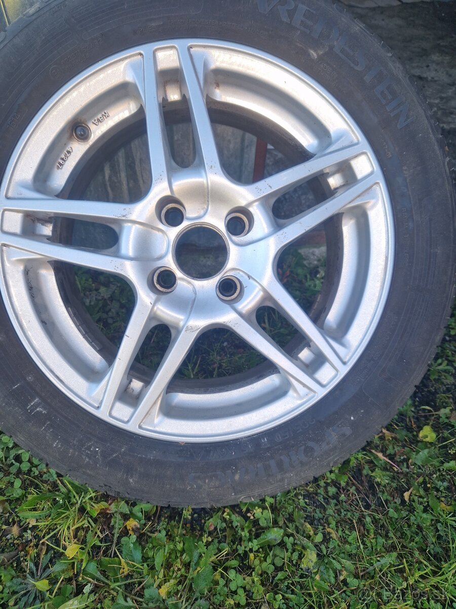 Elektróny 4x100 r15 +4x100 r16 - 6