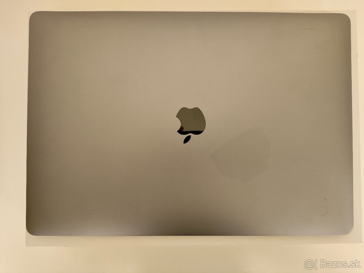 MacBook Pro 15" 2016 | i7 • 16GB • 512GB SSD - 6