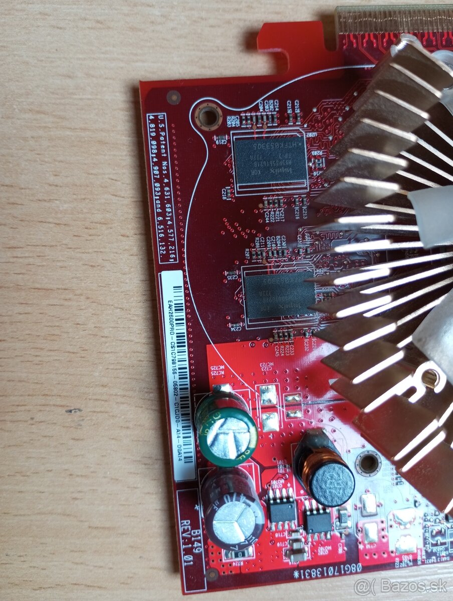 Grafické karty 2ks Asus,1ks gigabyte,1ks sapphire - 6