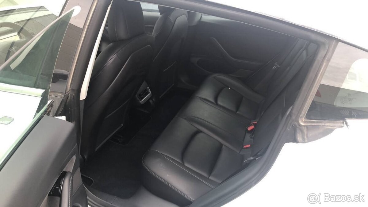 Tesla Model 3 Standard Range 2020 - 6