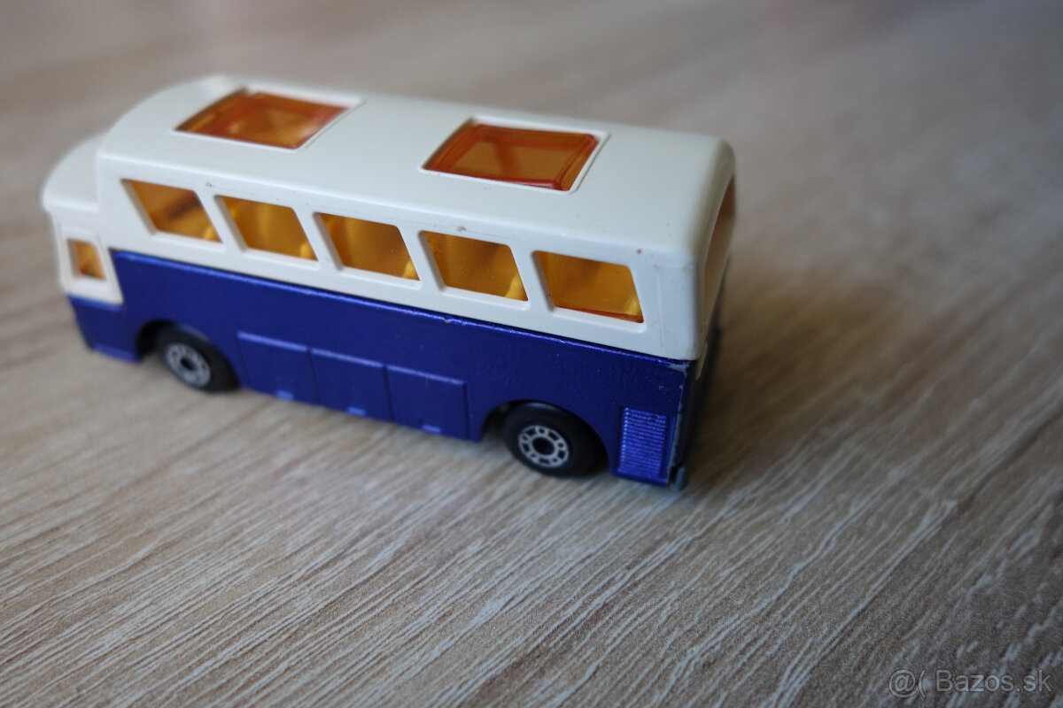 Matchbox Superfast No. 65 Airport Coach - 6