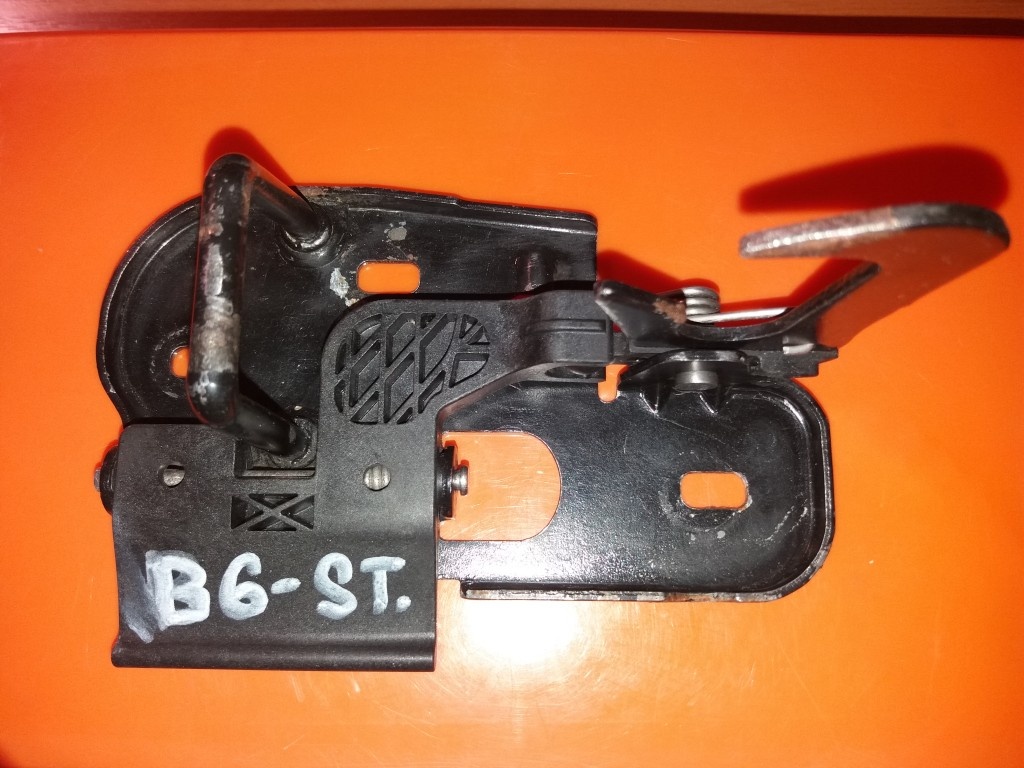 ZÁMKY DVERÍ - VW PASSAT B6 3C - 6