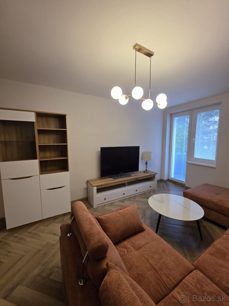 Dám do dlhodobého prenájmu 3-izbového bytu v Poprade - 6