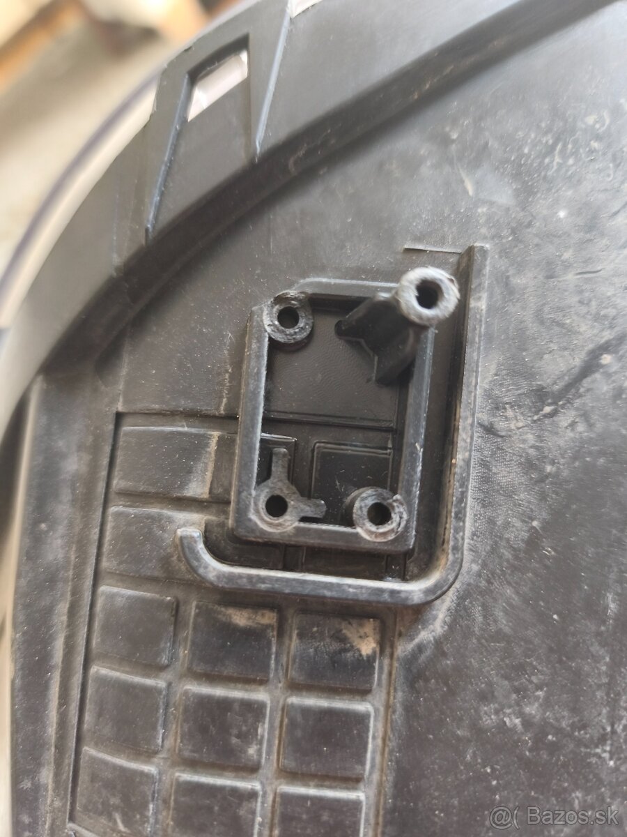 Predám svetlo na Hyundai i40 - 6