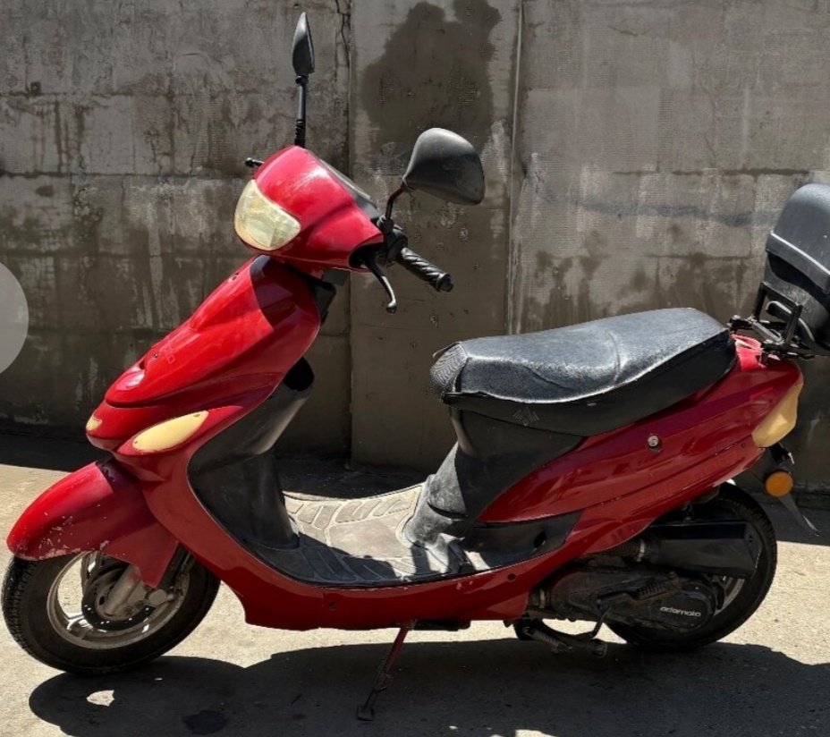 Adamoto 50 - 6