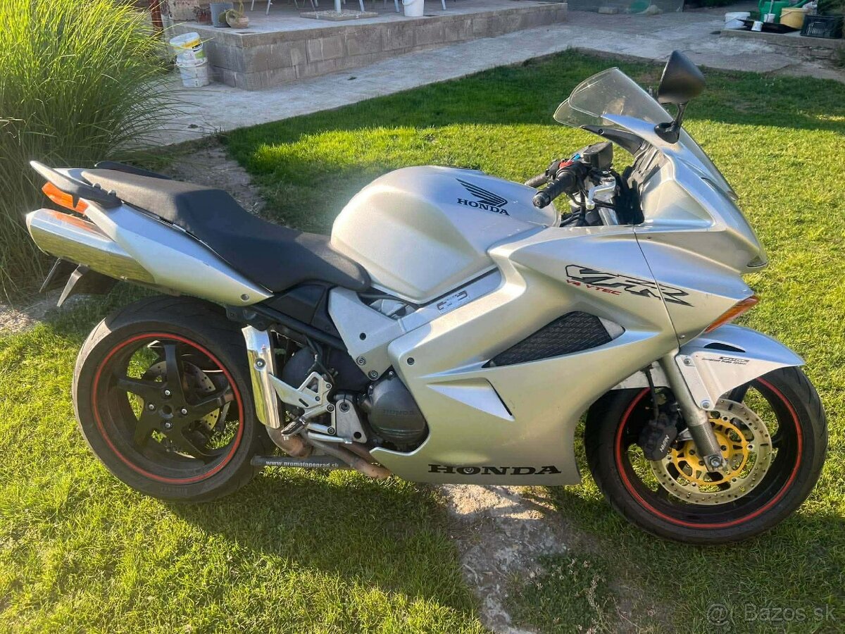 Honda vfr 800 v-tec - 6