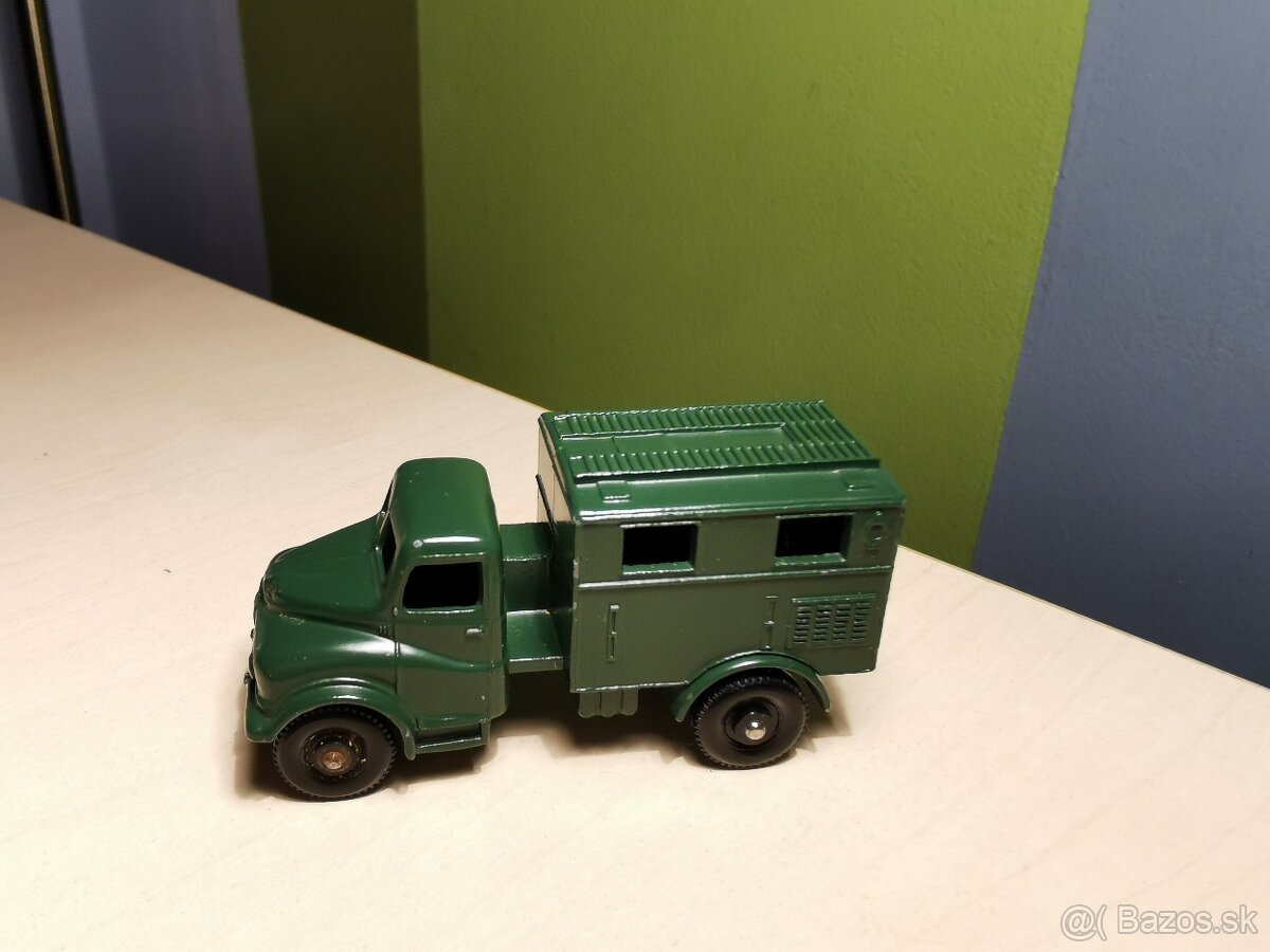 Matchbox lesney regular wheels - 6