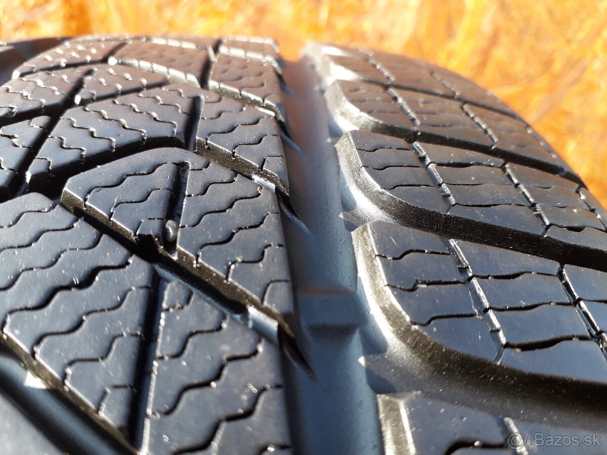225/40 r18 zimne pneumatiky - 6