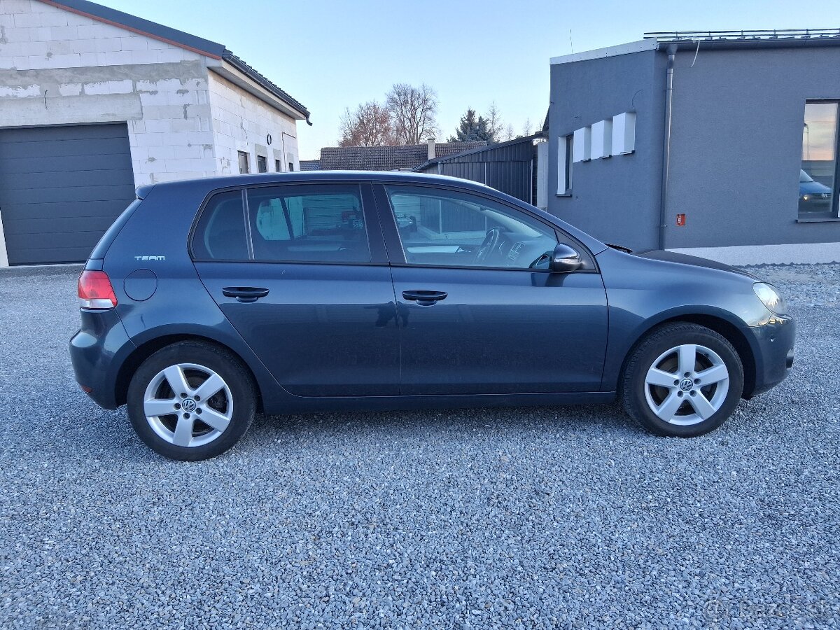 Volkswagen Golf 6 - 6