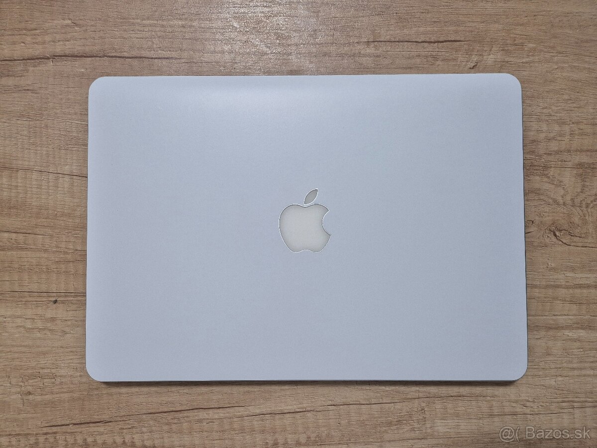 MacBook Air (13-inch, 2015) /Intel Core i5/4GB RAM/128GB SSD - 6