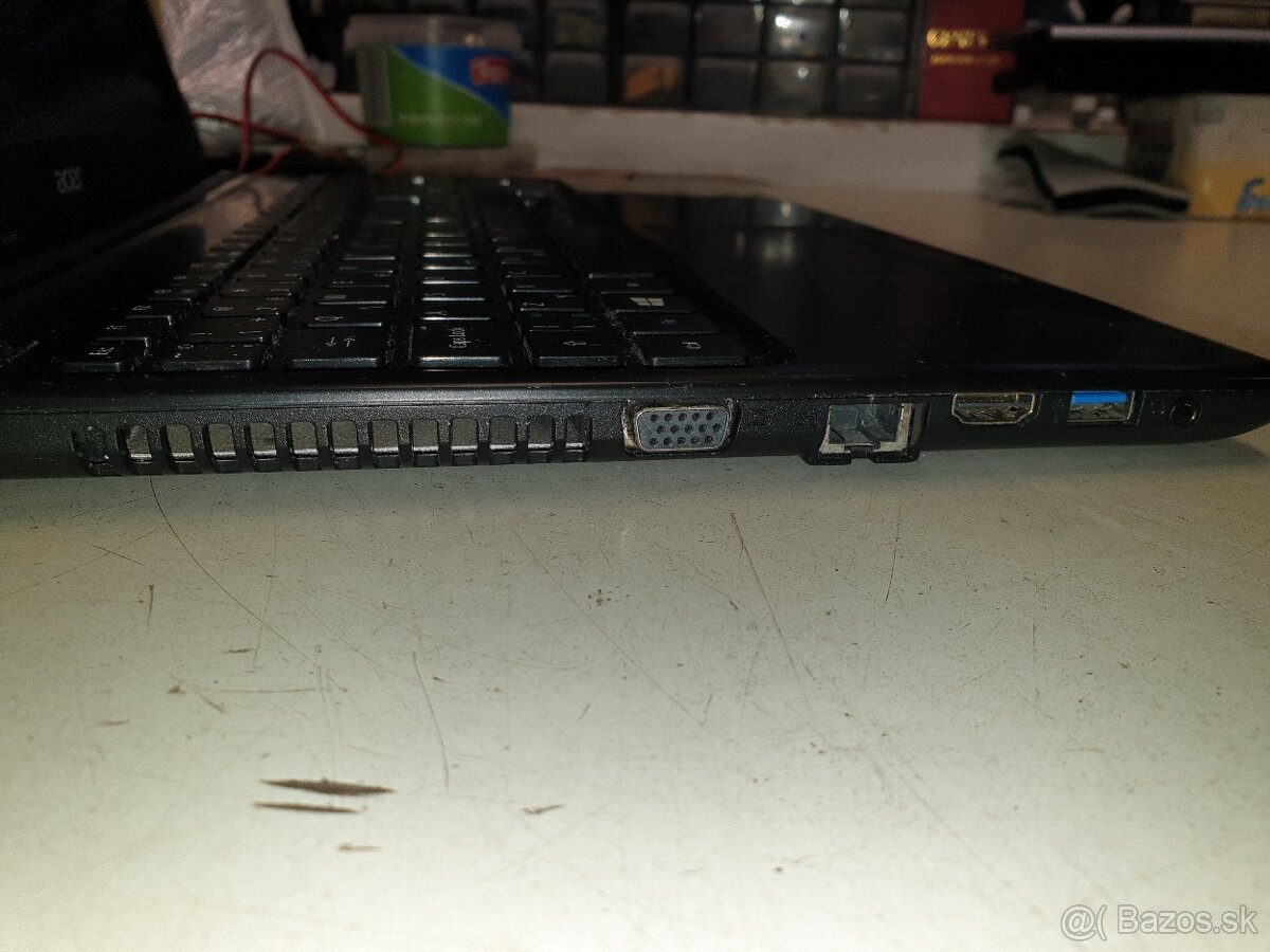 ACER - Quad Core - 6