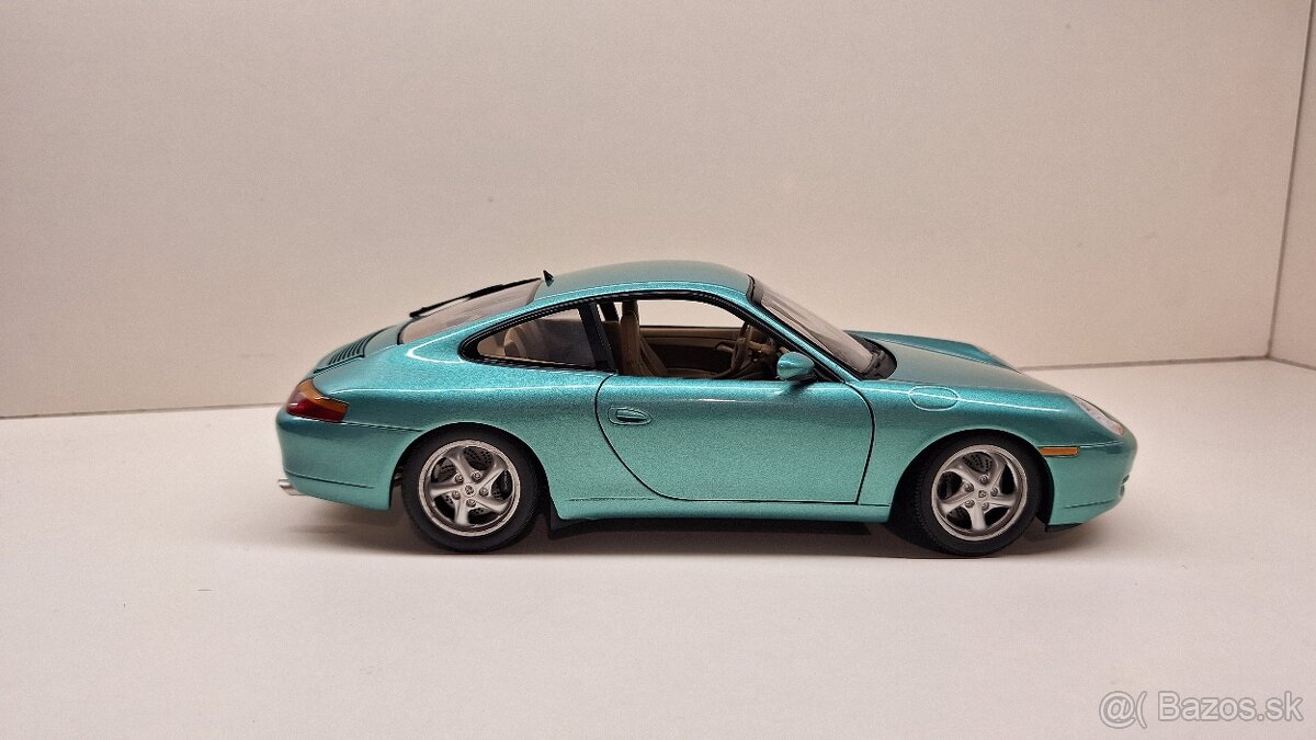 1:18 PORSCHE 911 996 UT - 6