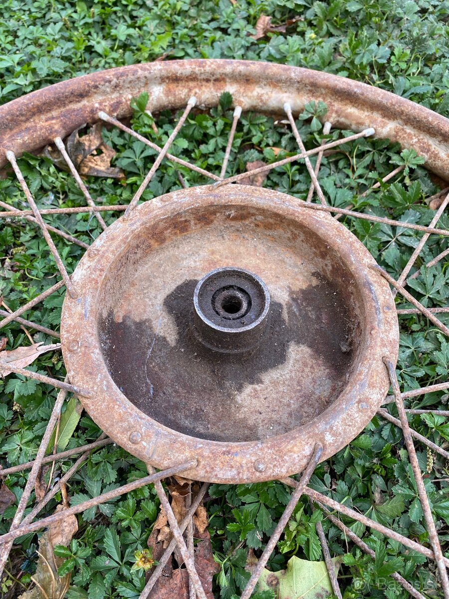 Kolesá Perák FJ - 6