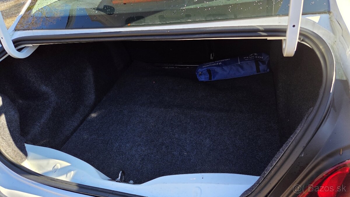 Predám/ Peugeot 301 - 6